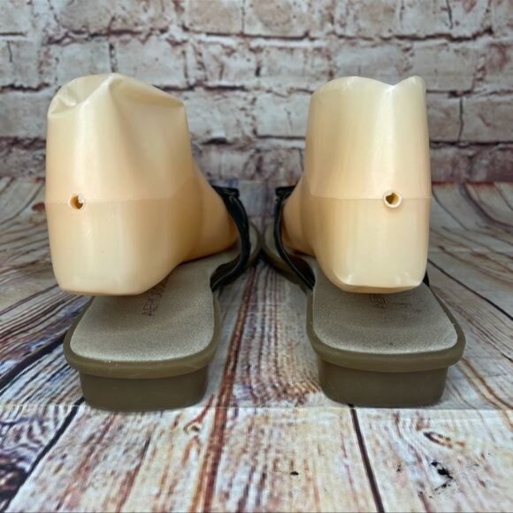 Aerosoles Black Leather Strappy Low Wedge Flip Flop Sandals Sz 7 - Picture 5 of 8